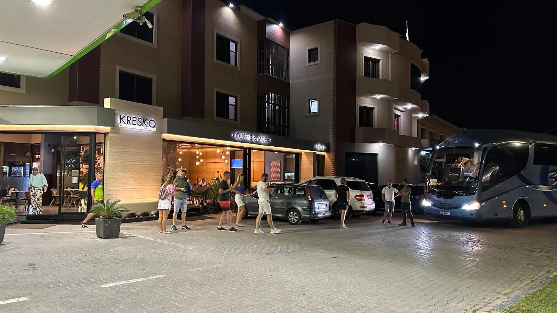 Hotel Kresko Lushnjë